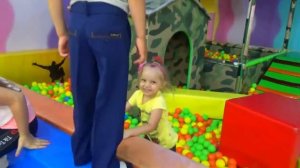 Лера и Маргарита как МАЛЕНЬКАЯ - история про няню и правила поведения для детей