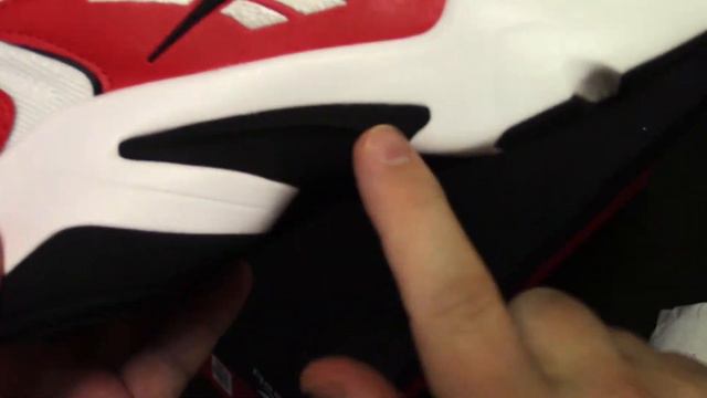 Reebok Classic Vector Runner. Обзор кроссовок. смотреть онлайн