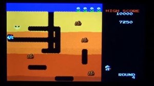 Let's Play - DIG DUG (1982)