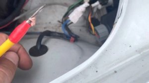 Автозвук на ВАЗ 2105, Магнитола AURA, Уселок Avatar, Саб Ural 12, Фронт EDGE….LADA 2105