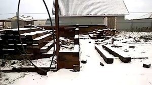 #1 Бюджетный гараж, сарай, курятник из шпал.