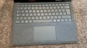 Microsoft Surface Laptop 1769 (1st Gen) - How To Enter BIOS Settings &  Boot From USB