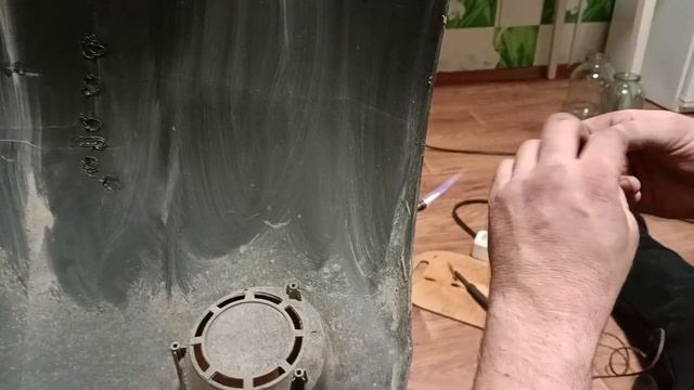 Как запаять пластиковый бампер. Замена горячему степлеру.