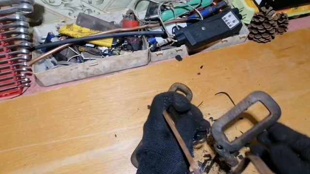 Добываю Медь из Обмотки Стартера Цветной Металл Вокруг Нас смотреть онлайн