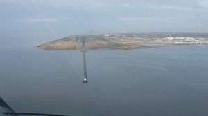 Ан-124 РУСЛАН. Залив Сан Франциско - красивая посадка c моря. Видео из кабины экипажа.