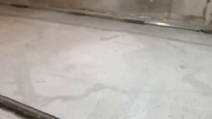 Стяжка пола от застройщика