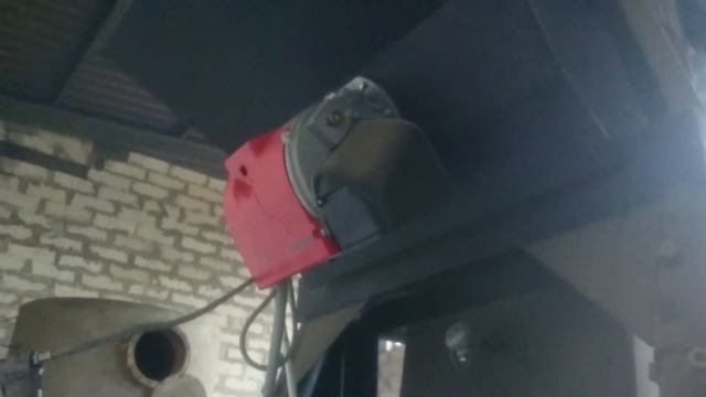 Утилизатор термический УТ300Д в работе (утилизация отходов мясокомбината)