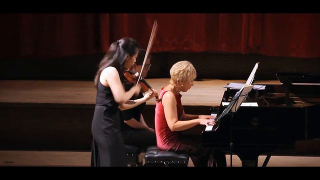 Francis Poulenc Sonata for Violin and Piano 1/3 смотреть онлайн