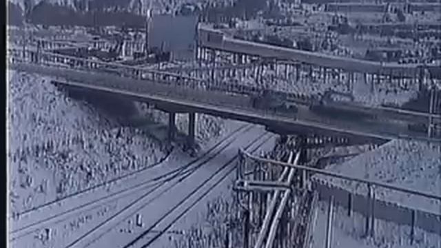 ZA-Auto.ru - Упали с мостаa смотреть онлайн