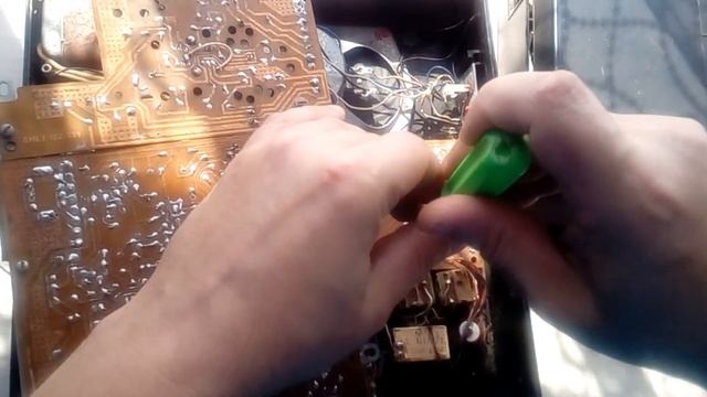 Сравнение магнитофона Весна и Карпаты смотреть онлайн