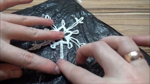 Как придать жесткость вязаной снежинке? Как придать твердость снежинке? Обработка клеем ПВА