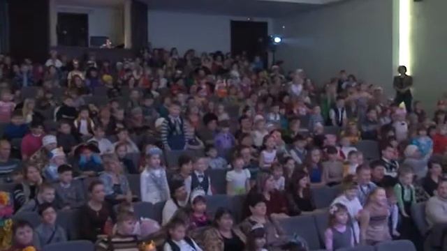 МУНИЦИПАЛЬНАЯ ЕЛКА смотреть онлайн