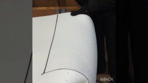 Фигурная резка поролона.