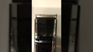 MOSER 1902-0460 Lithium Pro LCD Saç Kesme Makinasi Kutu İçeriği