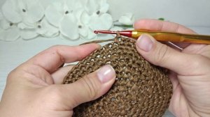 Шляпка из пряжи Рафия. Простая схема для любого размера.