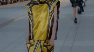 Louis Vuitton | Resort 2023 | Fashion Show