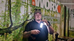 Mikes review Worx wx027.9 4in1 flashlight 20v powershare