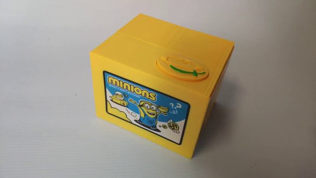 Копилка миньон