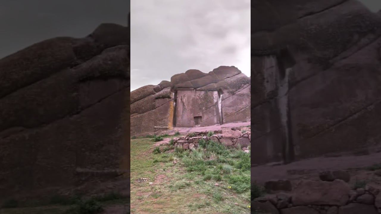 Словно огромная дверь в гранитной скале Перу #shorts смотреть онлайн