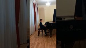 А.Дюбюк "Русская песня с вариациями". Селени "На детской площадке". Исполняет Бебрис Сергей