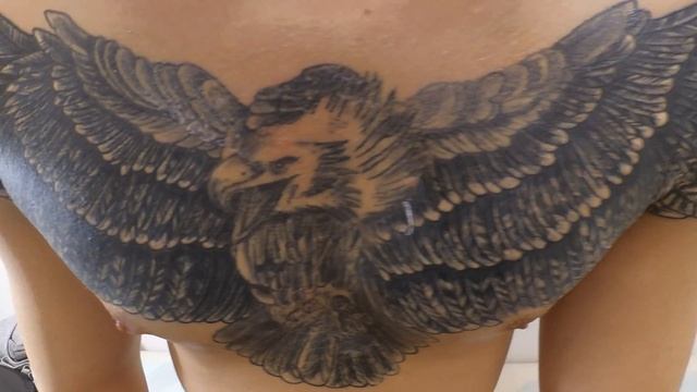 Один день из жизни татуировщика смотреть онлайн