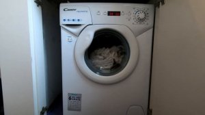 НОВАЯ КАНДИ. Первая стирка 59 минут 1000 об/мин температура обычная. Candy aquamatic 1 hour wash