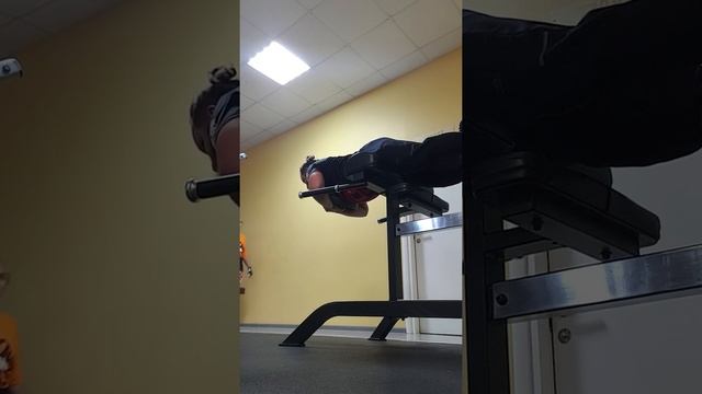 Статические гиперэкстензии наклонные (поднялся и держишь) 3*60 сек –10кг смотреть онлайн