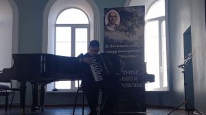 В.Семёнов " Детская сюита " ,Товпеко "Весёлые гуси " Навражных Макар 12лет.