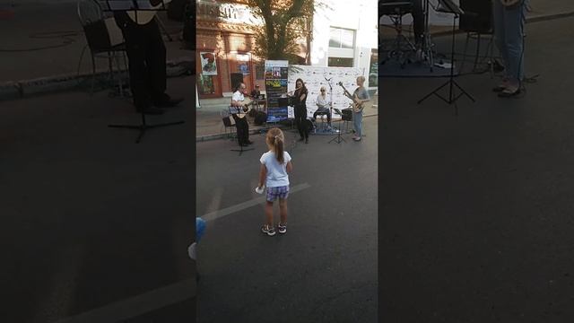 Праздник цветов.Самара.Улица Куйбышева.