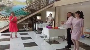 Свадьба друзей подарок песня переделанная