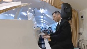 Танец Анитры (Э.Григ) - Владимир Севостьянов (Фортепиано) - Антон Чечурин