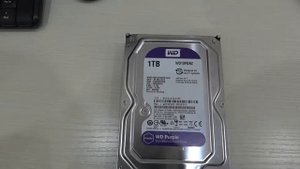 ОНЛАЙН ТРЕЙД.РУ — Жесткий диск Western Digital Purple 3.5" 1.0 Tb SATA III 64 Mb 5400 rpm WD10PURZ