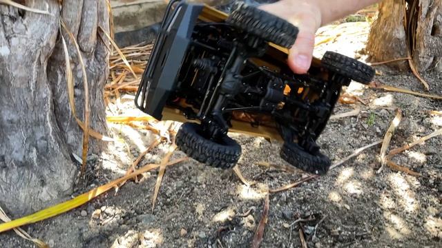 THE BEST CRAWLER JUST GOT BETTER! FMS LC80 TOYOTA LAND CRUISER