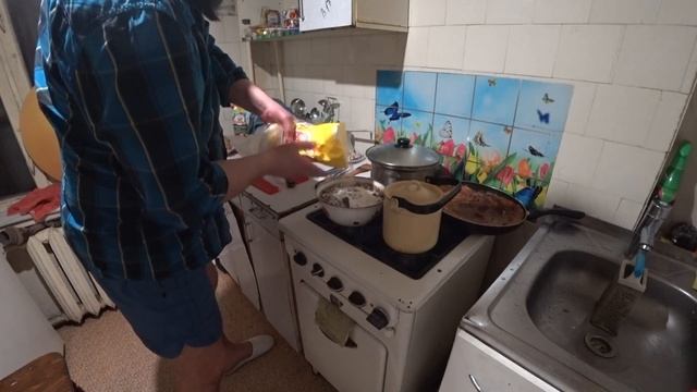 ГОТОВЛЮ ПОСТНЫЕ КОТЛЕТЫ #ОБЛОМОВЩИНА# смотреть онлайн