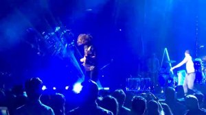 Imagine Dragons Wayne Sermon Guitar Solo Live Mohegan Sun CT 2017