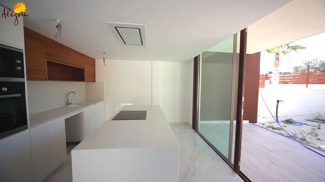 Вилла в Испании  € 398 000 Полоп, Испания