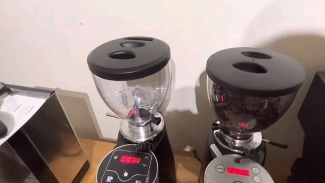 Mazzer mini electronic New Model vs Old model смотреть онлайн