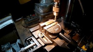 Автоподача на сверлильном 2А112 с координатным столом (часть 3)