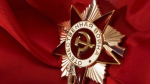 "Бессмертный полк" -  О. Алмазова и М. Барский. Поклонная гора. Центральный Музей ВОВ.