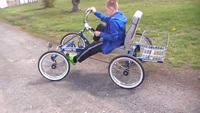 Американский ВЕЛОСИПЕД 4КОЛЕСА......