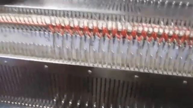 Английская резинка со сдвигом игольниц и без на Сильвер РИД, 5кл. Часть 1. смотреть онлайн