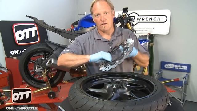 Performance Upgrades Yamaha YZF-R6 Front Brake Rotor Install смотреть онлайн