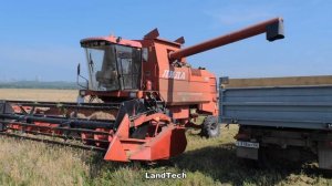 Зерноуборочный комбайн ЛИДА-1300 уборка ячменя! CASE 525, произведенный в Белоруссии!
