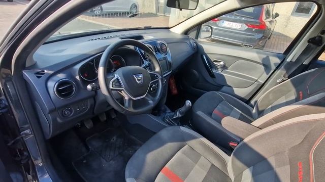 Сегодня у нас в обзоре 2019 DACIA LOGAN MCV TCE STEPWAY TECHROAD, AIRCO, NAVI, CAMERA