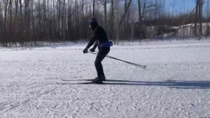 Коньковый ход под каждый шаг в комбинации с одновременно-бесшажный ходом.