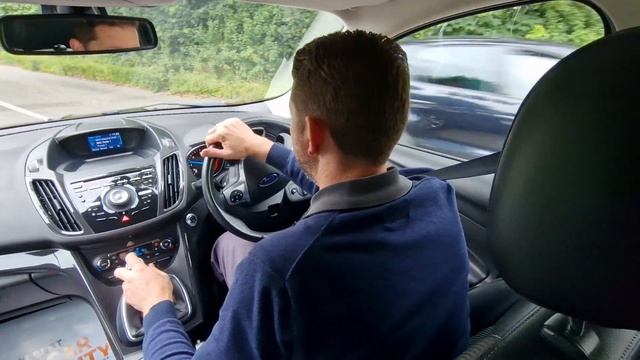 FORD KUGA 2.0 TDCi Titanium 2WD 5dr Manual Diesel SUV in Panther Black CV15TPZ 78,644 miles £9,500 смотреть онлайн