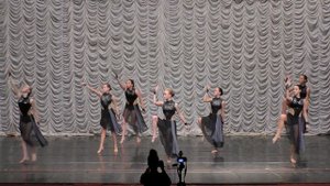 Современный танец "Движение времени"