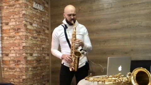 Whitney Houston " I have nothing " ( sax cover ) Artem Golodnyuk #саксофон #saxcover #WhitneyHousto