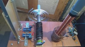 Работа петли Николы Тесла без разрядника   часть 1