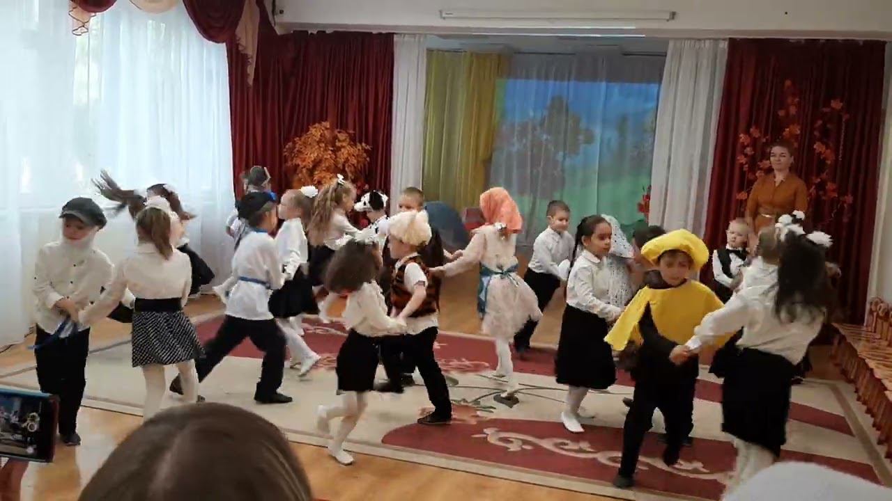 Осень, ласковая сказка...утренник в саду, старшая группа. смотреть онлайн